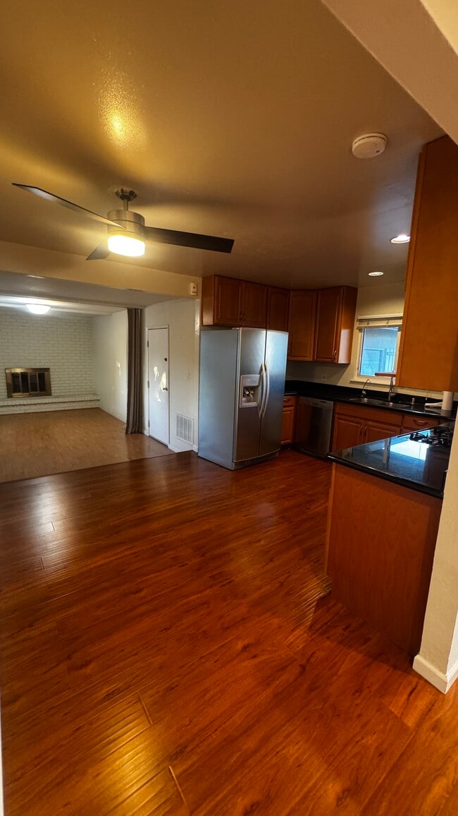 Building Photo - 41685 Gifford St