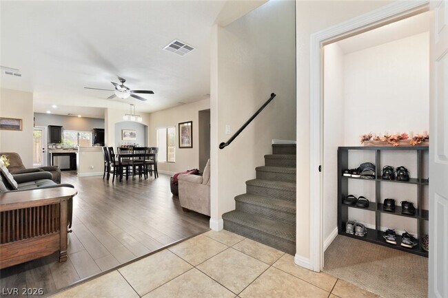 Building Photo - 9434 Marshall Creek St