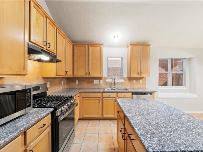 Building Photo - 20711 Cypress Green Ln