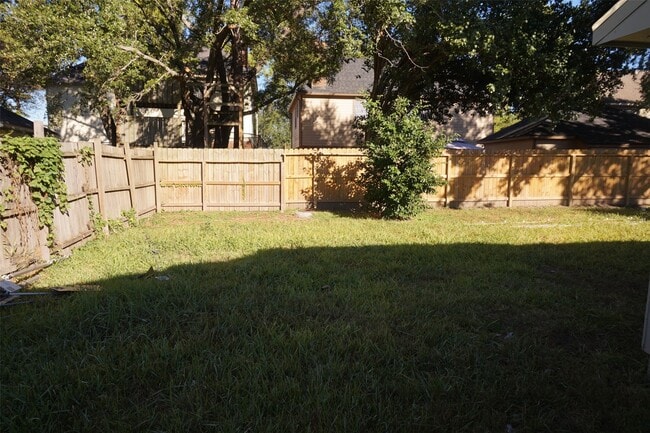 Building Photo - 6023 Woodmancote Dr