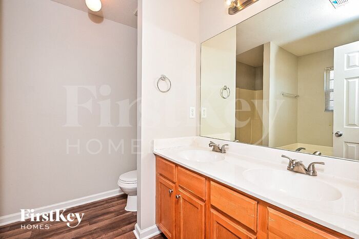 Building Photo - 111 Astilbe Meadow Dr