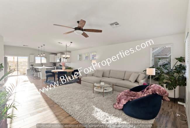 Building Photo - 8633 N Continental Links Dr
