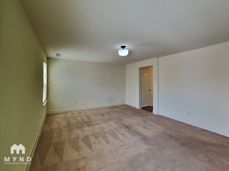 Building Photo - 11680 Cervino Dr