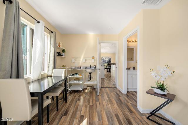 Building Photo - 13240 Ratner St