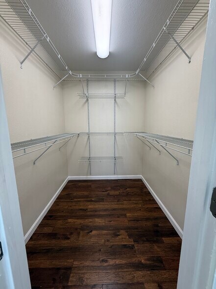 Building Photo - 107 58th St E