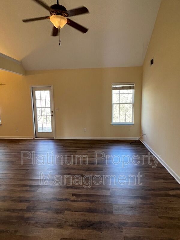 Building Photo - 279 Wahsega Way