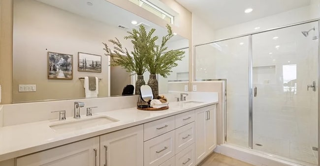 Building Photo - Newer 4BR Valencia Home in Solaire | Pool Community | Prime Location