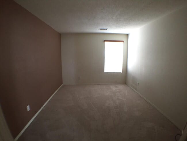 Building Photo - 3345 Marino Dr SE