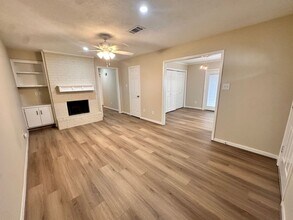 Building Photo - 2404 PR