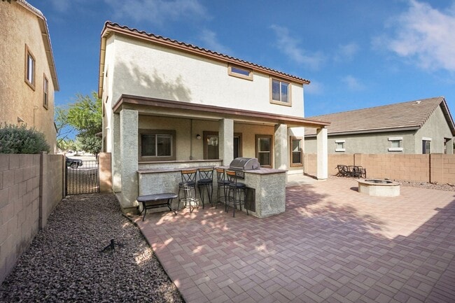 Building Photo - Pending/ Rented - Beautiful 2 Story-4 Bd/3...