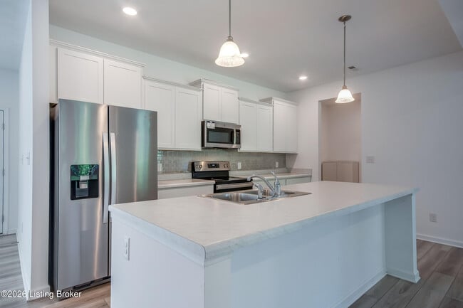 Building Photo - 17010 Meander Way