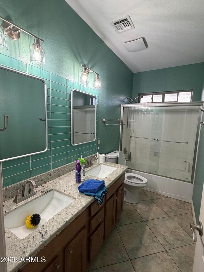 Building Photo - 17841 W Acapulco Ln