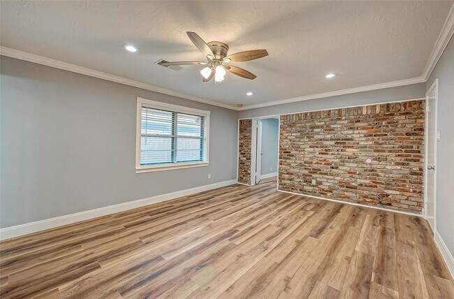 Building Photo - 4038 Cheena Dr