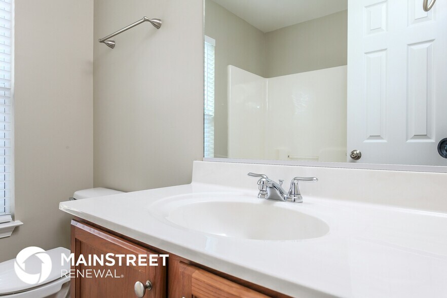 Building Photo - 795 Bitting Hall Cir