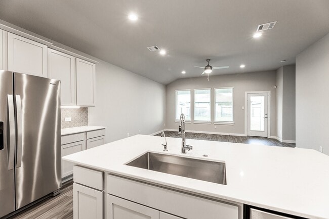 Building Photo - 22806 Theodoli Dr