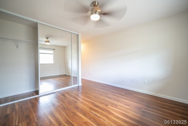Building Photo - Available for move in on 7/8/25.   2 bedro...