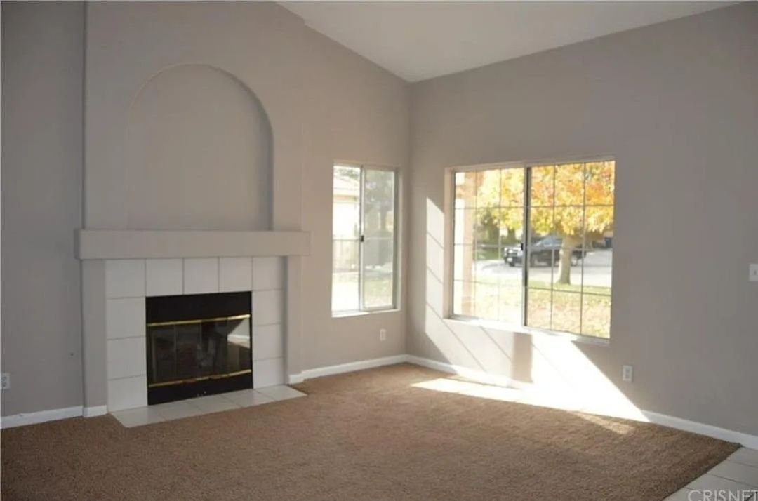 Building Photo - 42810 Fanchon Ave