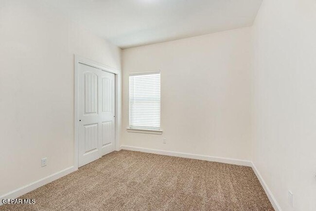 Building Photo - 15145 Imagine Dr