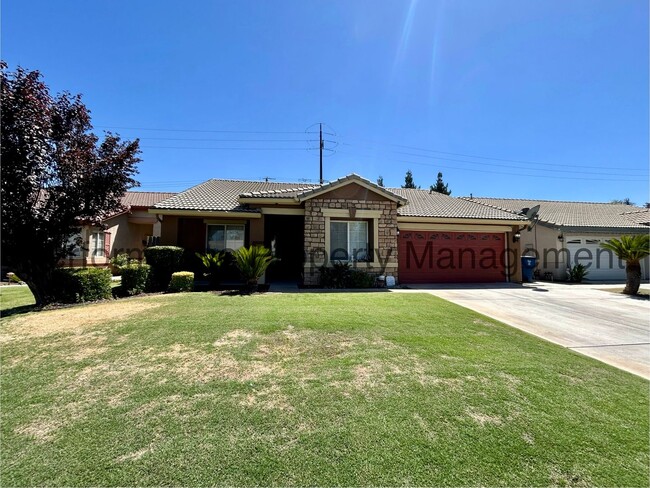 Primary Photo - Stunning 4 Bed/2 Bath in SW Bakersfield w/...