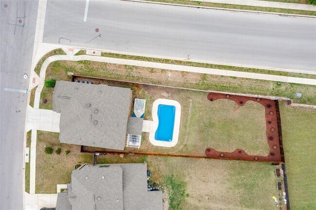Building Photo - 7409 Janes Ranch Rd