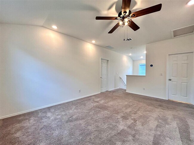 Building Photo - 12421 Ace in the Hole Ln