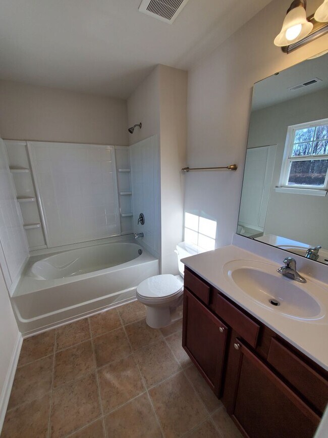 Building Photo - 7421 Sienna Heights Pl