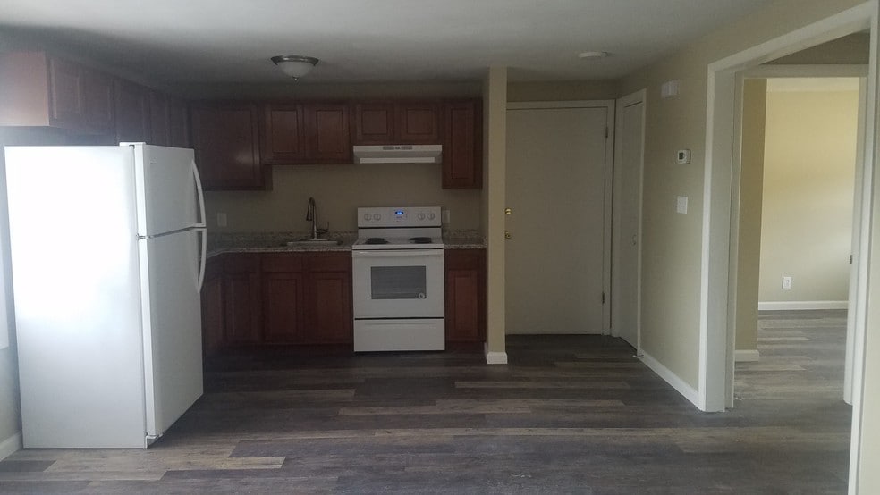 Beautifully Remodeled Kitchens - Heritage Hills Apartments