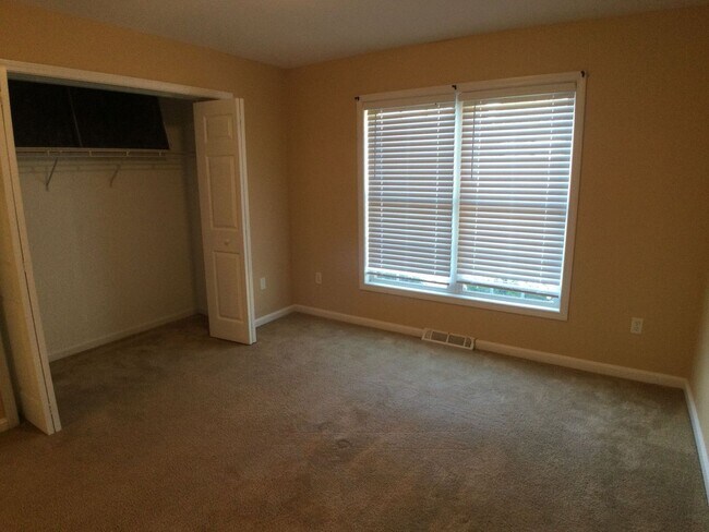 Building Photo - Christiansburg, 3 BR / 2 BA, August 14th