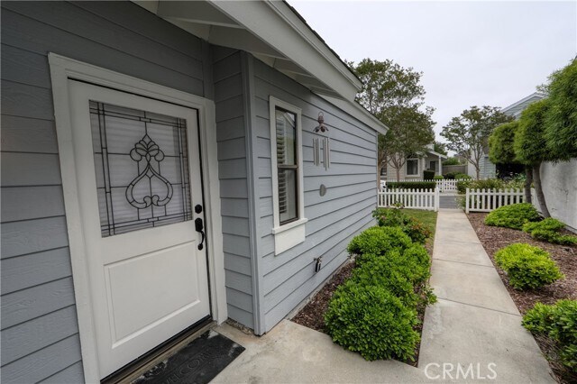 Building Photo - 33 Summerfield