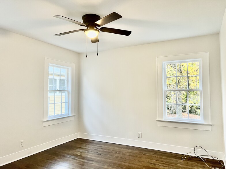 Building Photo - 1326 Allegheny St SW