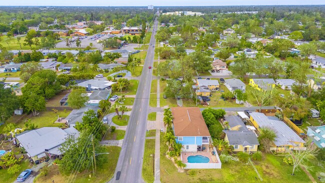 Building Photo - 1826 58th St S