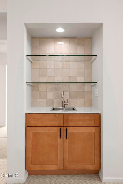 Building Photo - 1520 S Beverly Glen Blvd