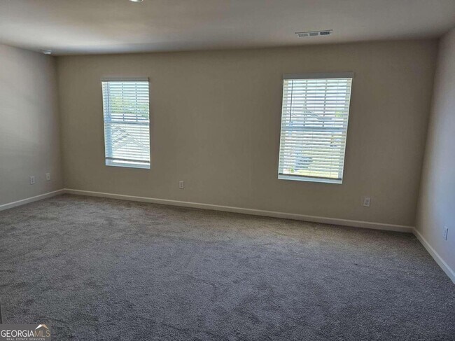 Building Photo - 45 Embry Blvd