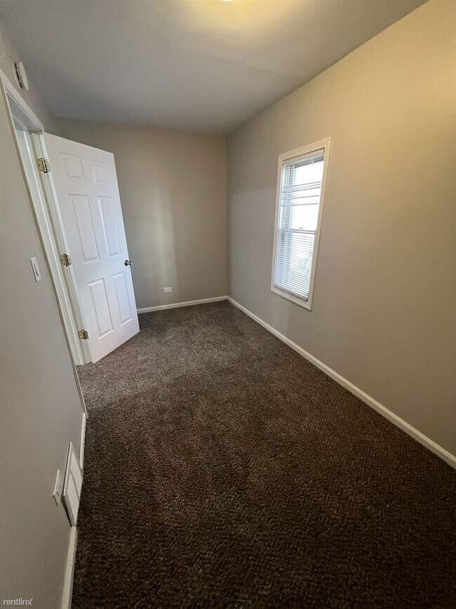 Building Photo - 4 br, 2 bath House - 918 Logan Street Sout...