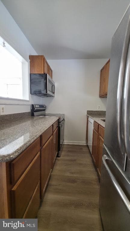 Building Photo - 12217 Valleywood Dr