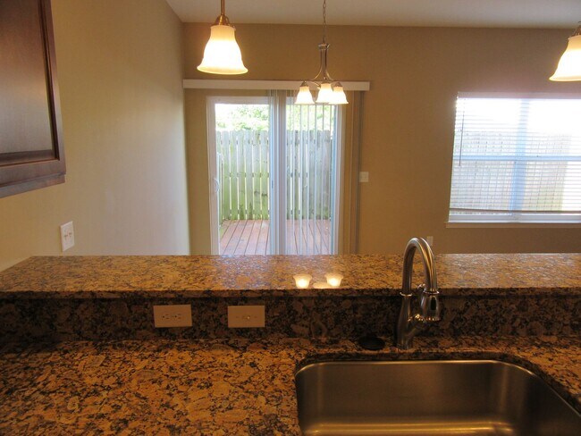 Building Photo - 2407 Astrid Ln