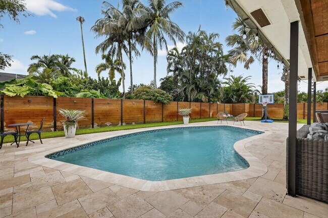Building Photo - 11294 Pine Valley Dr