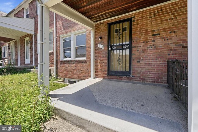 Building Photo - 934 Argonne Dr