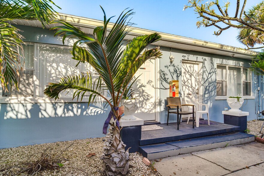 Building Photo - 340 78th Ave