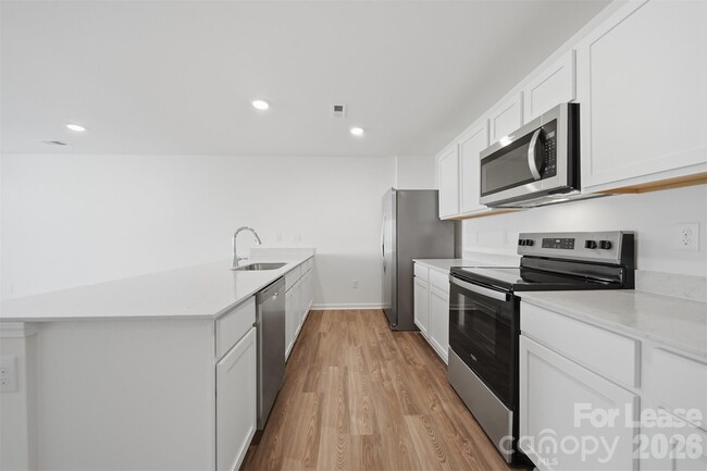 Building Photo - 1921 Tranquility Cir