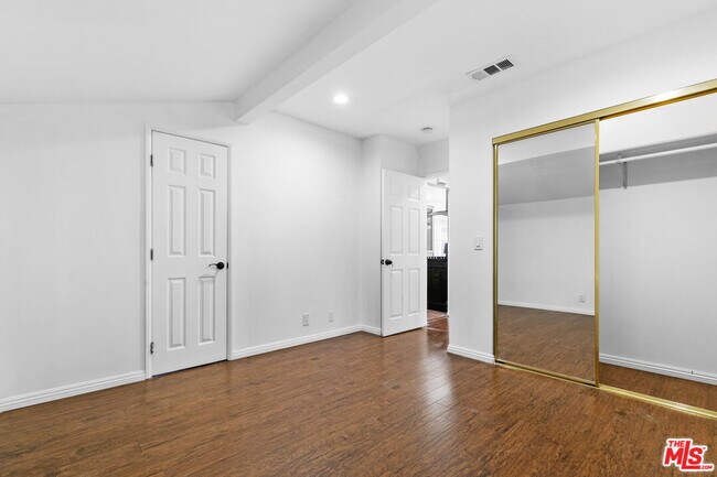Building Photo - 4949 San Feliciano Dr