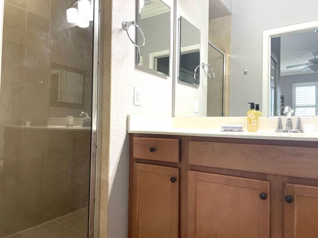 Building Photo - 2026  SUMMER/FALL RENTAL !! FURNISHED 2/2/ RIVERSTAND GOLF/TENNIS CLUB NEAR BEACHES
