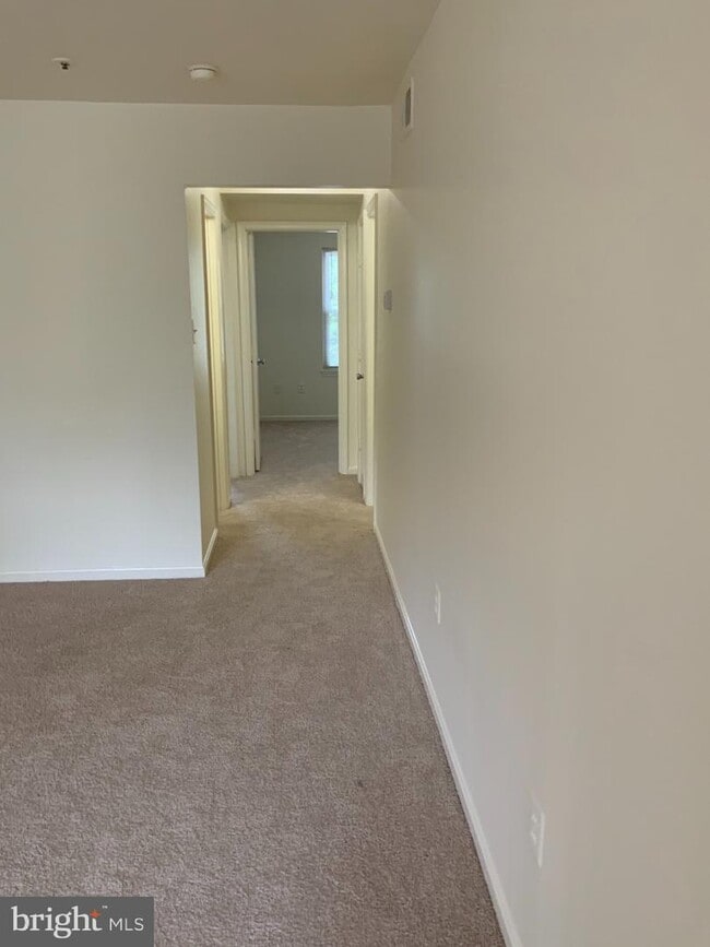 Building Photo - 14905 Cleese Ct