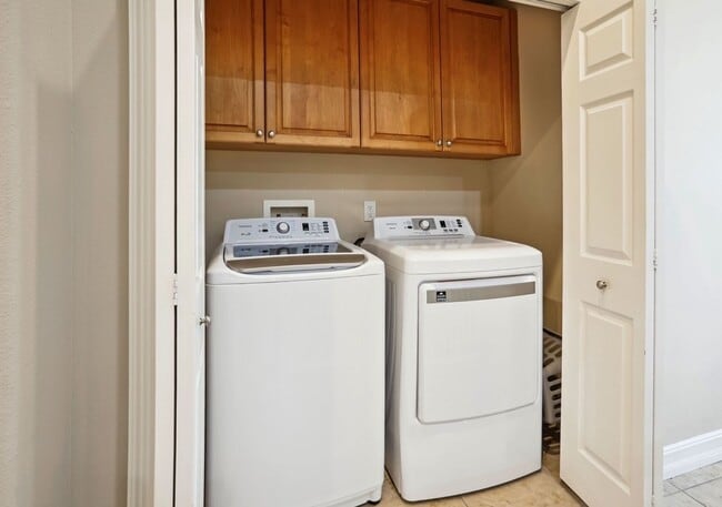 Building Photo - Gulf-Front Luxury Townhouse | 4 Bedrooms + Loft | Sleeps 17 | Game Room & Elevator