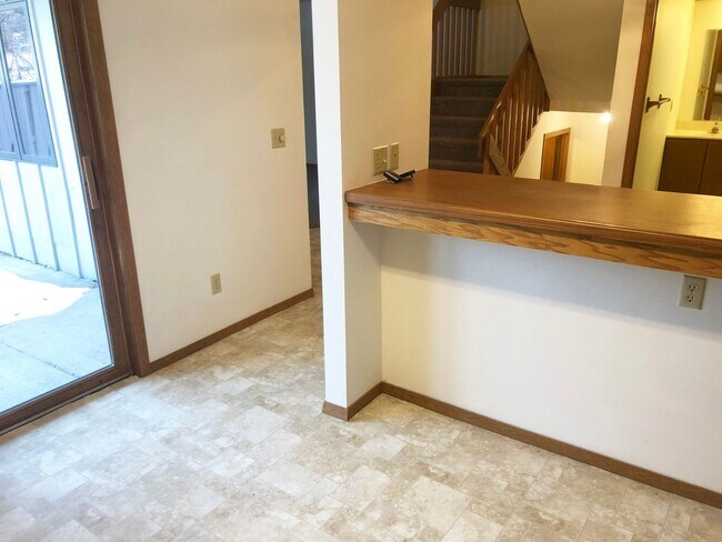 Building Photo - 4-Plex Located