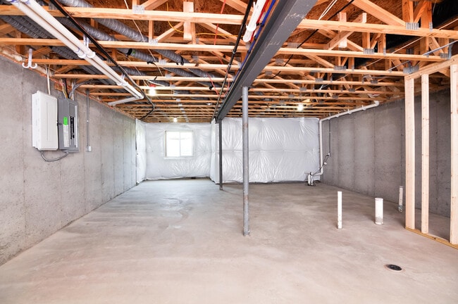 Building Photo - 5559 E Spaniel Dr
