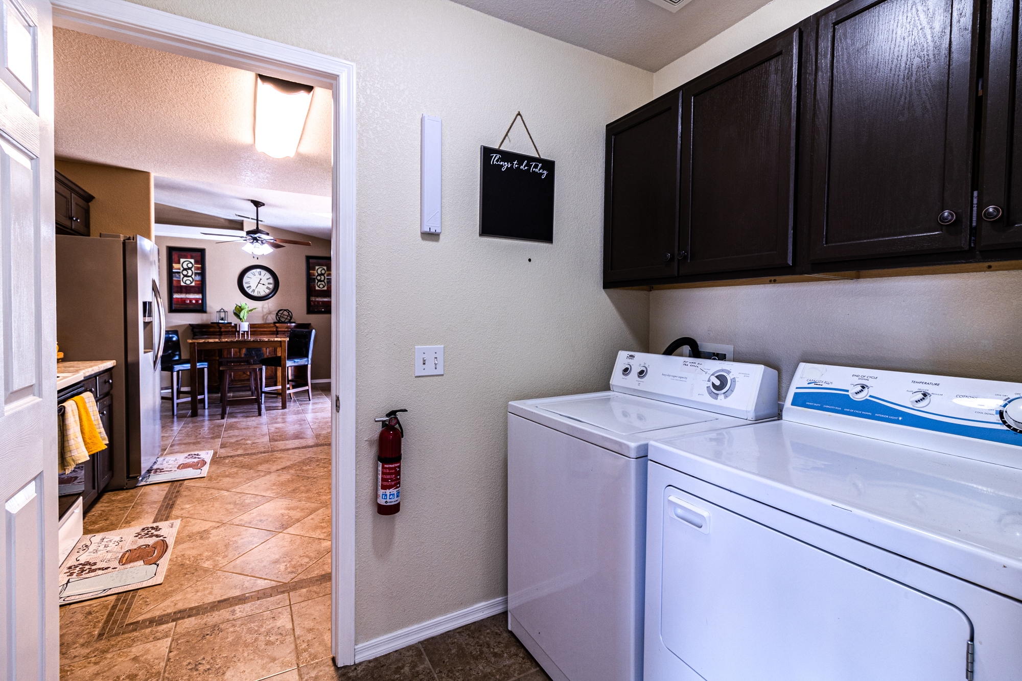 Laundry room - 2950 Cisco Dr N