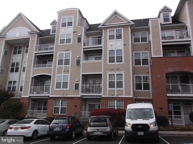 Building Photo - 2710 Bellforest Ct