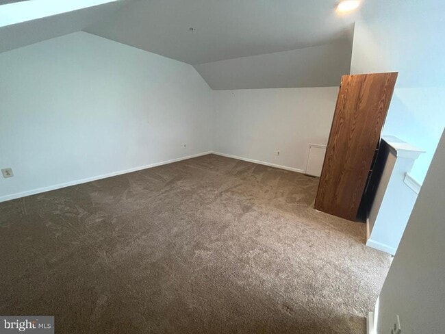 Building Photo - 313 Glenn Rose Cir