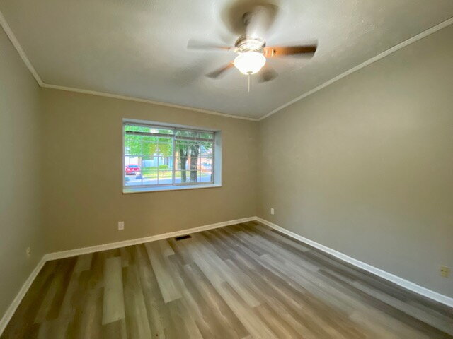 Building Photo - Ranch Style Home in Center Grove